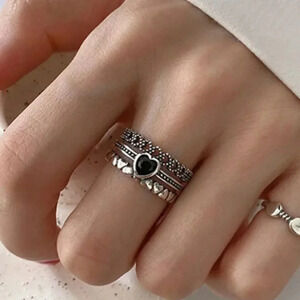 Minimalist 925 Sterling Silver Black Heart Ring